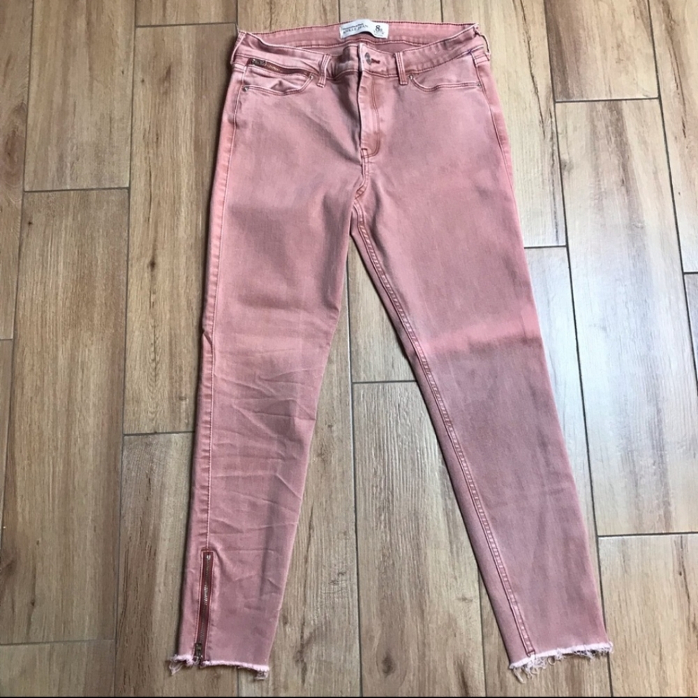 Abercrombie & Fitch Zippered Moto Skinny Jeans